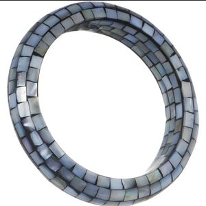 Natural Black Kabibe Shell Bangle Bracelet